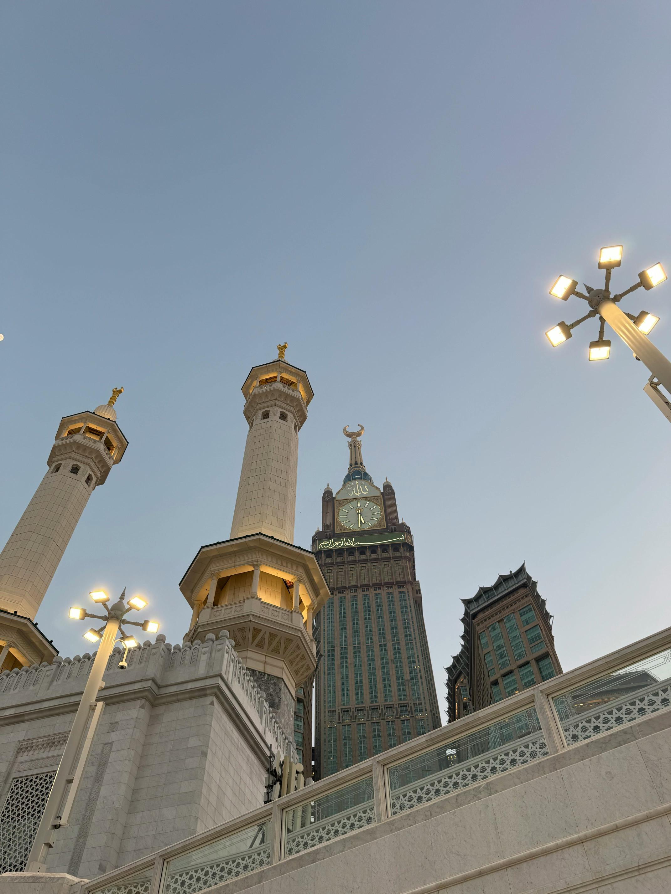 رحلات عمرة للأردنيين
